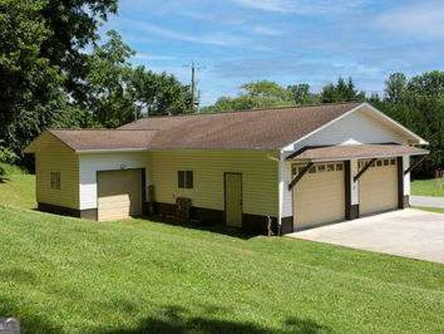 House for sale in Hayesville, North Carolina