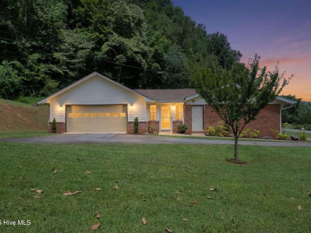 House for sale in Hayesville, North Carolina