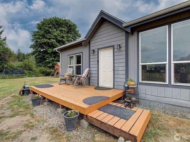 House for sale in Salkum, Washington