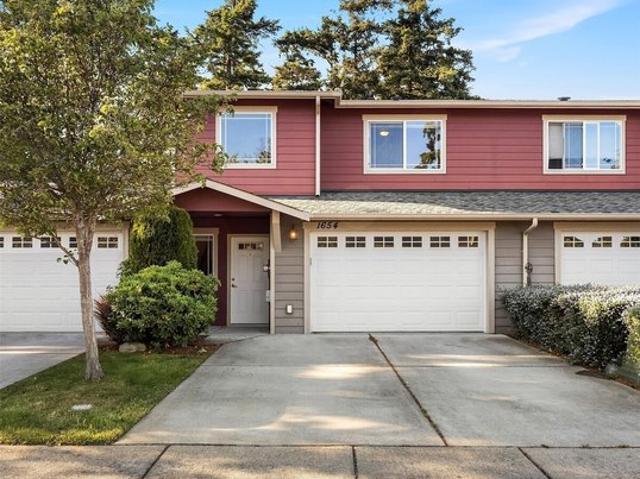Townhouse for sale in Oak Harbor, Washington