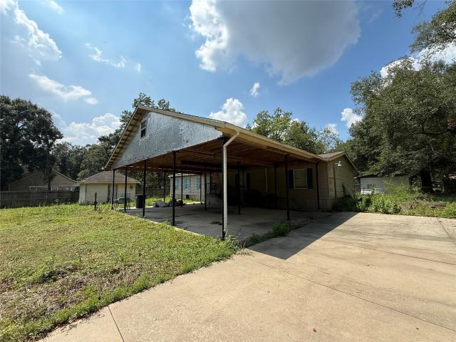 House for sale in Splendora, Texas