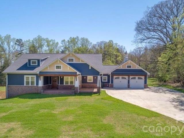 House for sale in Morganton, Burke County