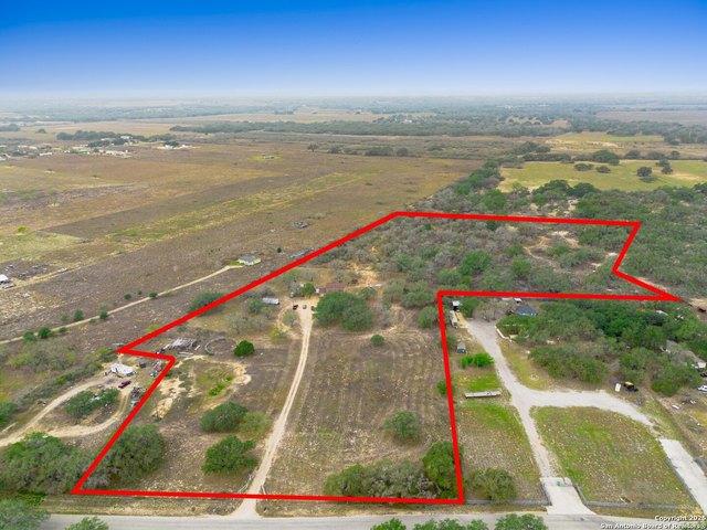 Farm for sale in Poteet, Texas