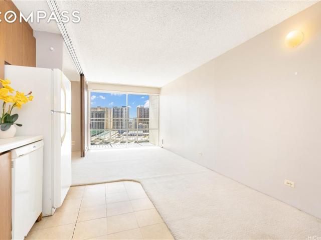 Condo for sale in Honolulu, Hawaii