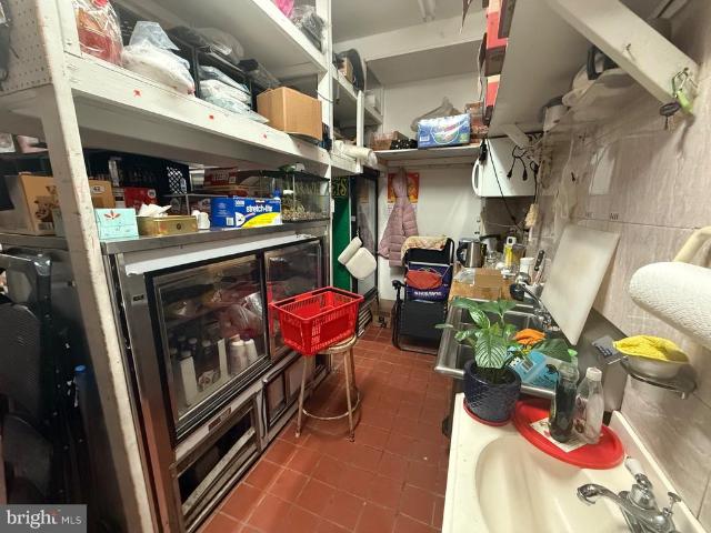 Commercial for sale in Gibsonton, Maryland