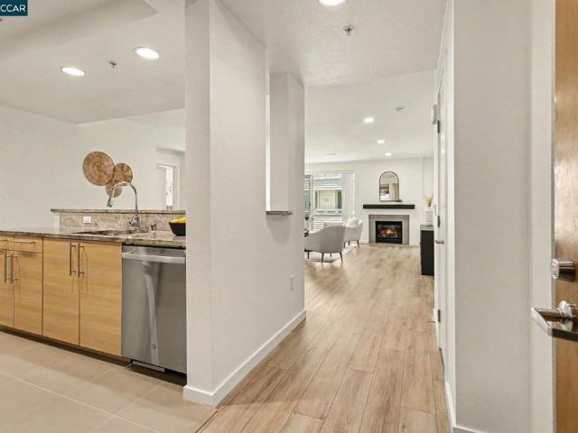 Condo for sale in Walnut Creek, California