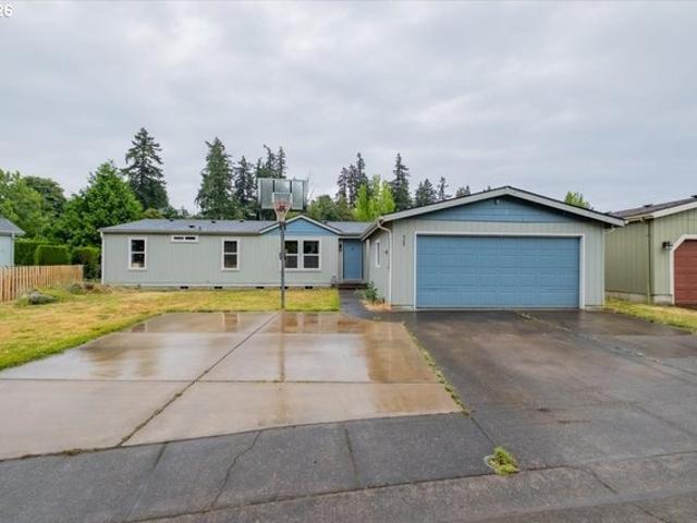 House for sale in Oregonia