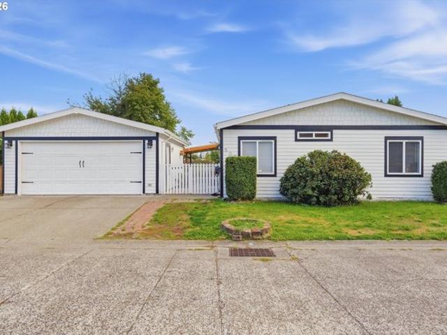 House for sale in Canby, Clackamas County