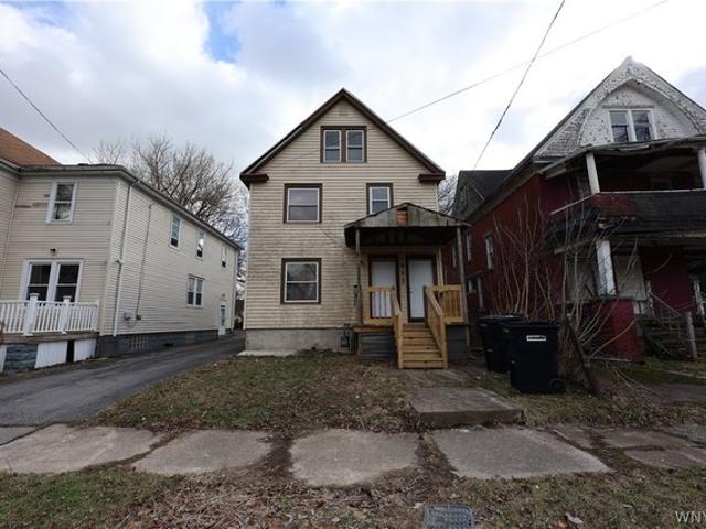House for sale in Niagara, New York