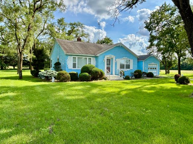 House for sale in North Judson, Indiana