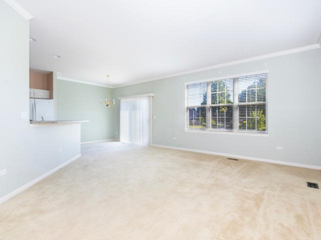 Townhouse for sale in Crest Hill, Illinois