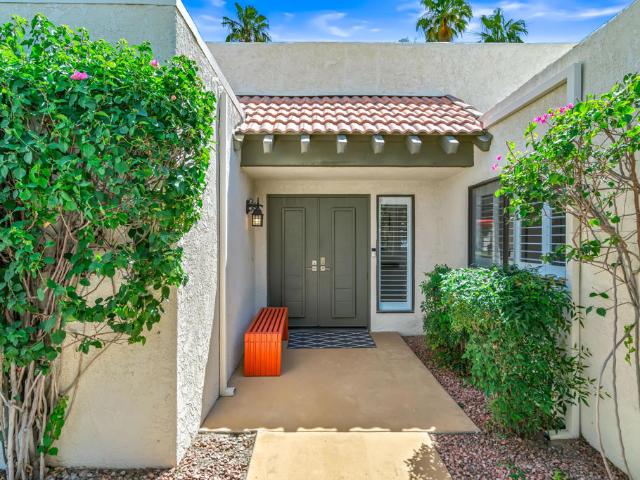 Condo for sale in Palm Springs, California