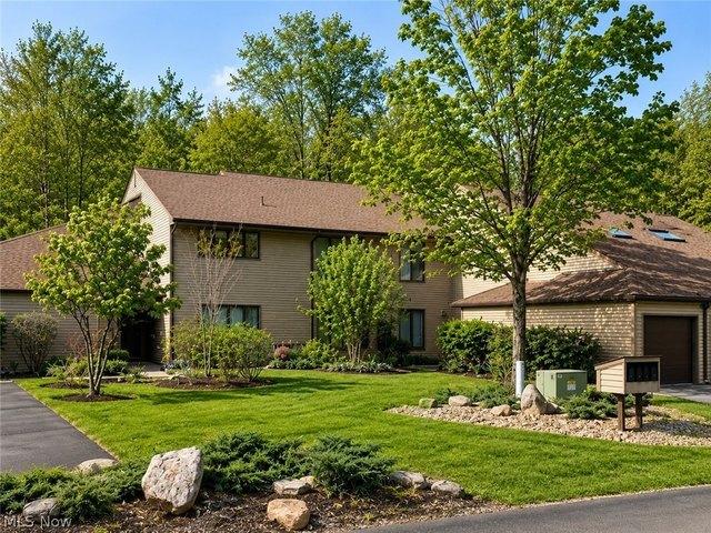Condo for sale in Chagrin Falls, Ohio