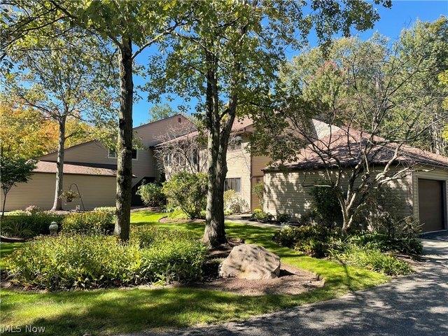 Condo for sale in Chagrin Falls, Cuyahoga County