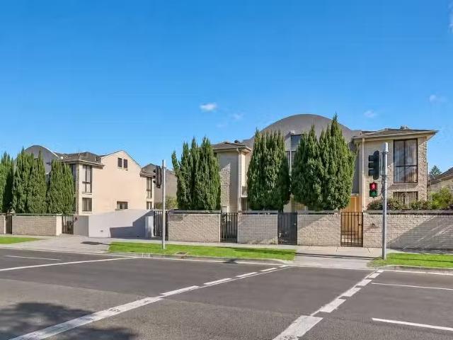 Condo for rent in Sydney, New South Wales
