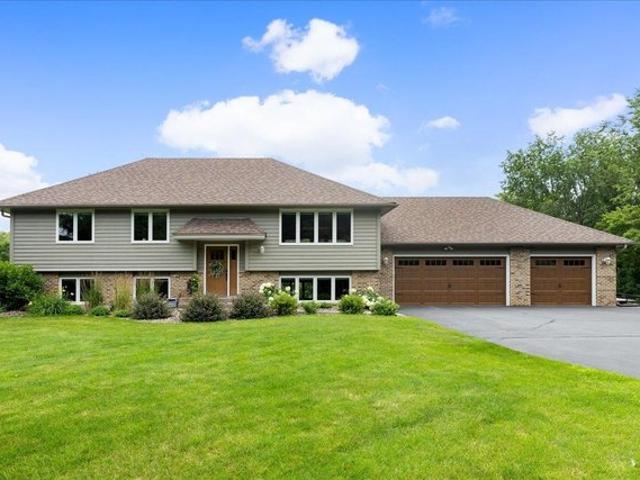 House for sale in Prior Lake, Minnesota