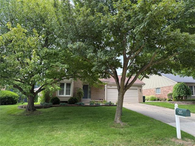 House for sale in Rochester Hills, Michigan