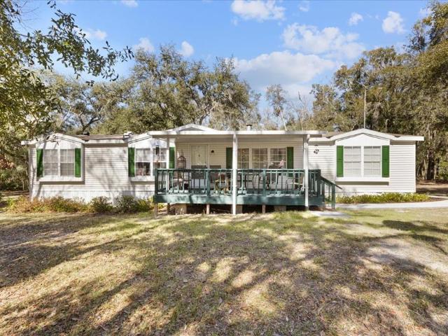 House for sale in Dixie, Florida