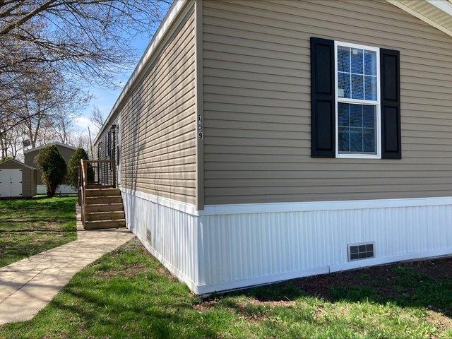 House for sale in Monroe, Michigan
