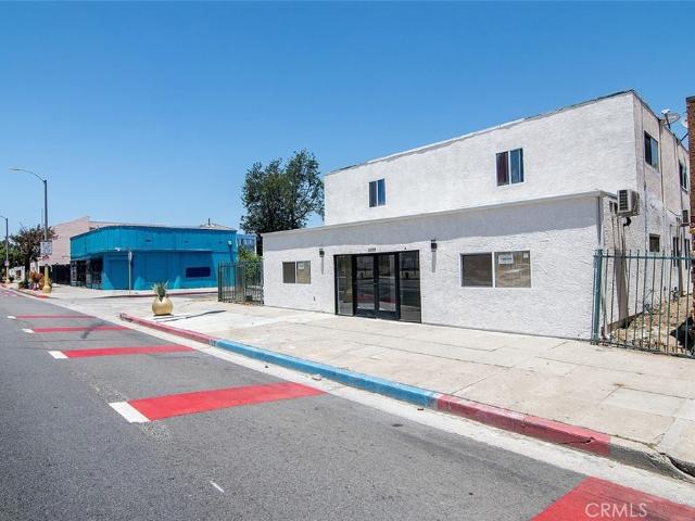 Property for rent in Canoga Park, California