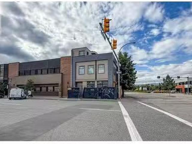House for rent in Winfield, British Columbia
