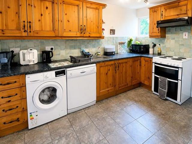 Townhouse for sale in Moneygold, Connacht