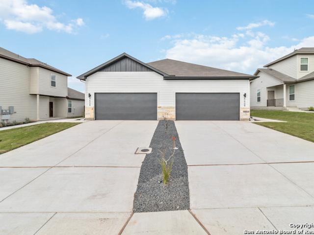 House for sale in San Antonio, Medina County