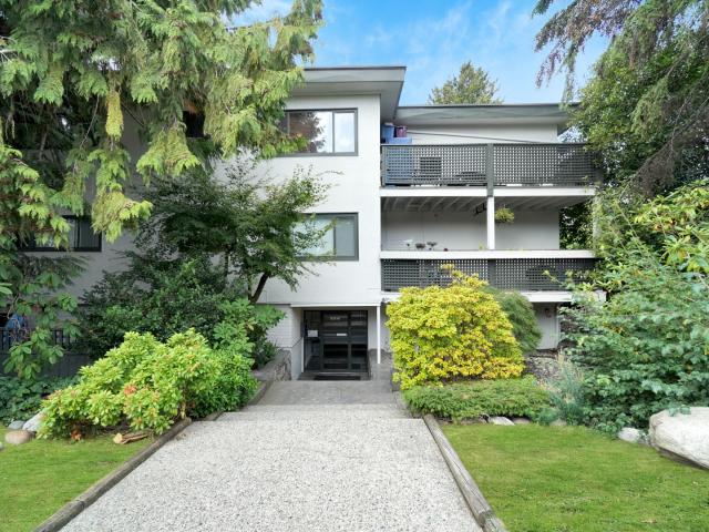 Apartment for rent in North Vancouver, British Columbia