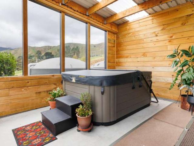 Property for sale in Tokomaru, Horowhenua District