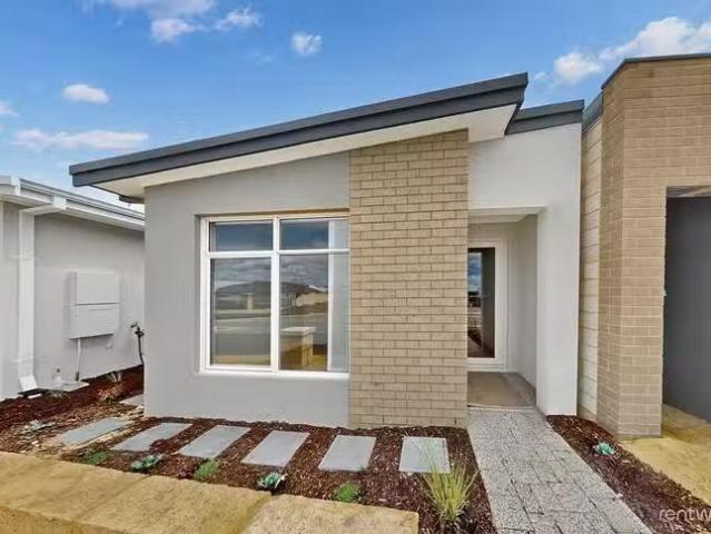 House for rent in Parklands, Western Australia