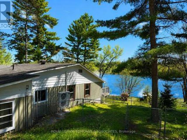 House for sale in Renfrew, Ontario
