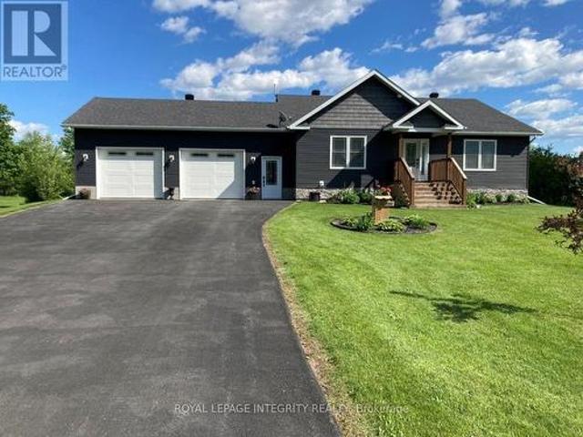 House for sale in Montague, Ontario