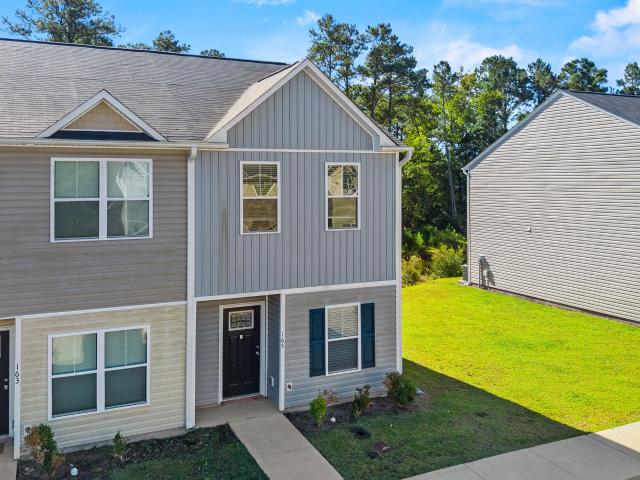 Townhouse for sale in Holly Ridge, Onslow County