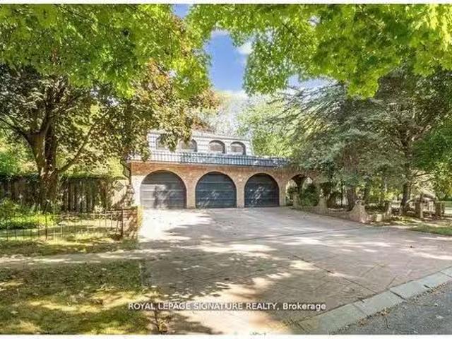 House for sale in Oakville, Ontario