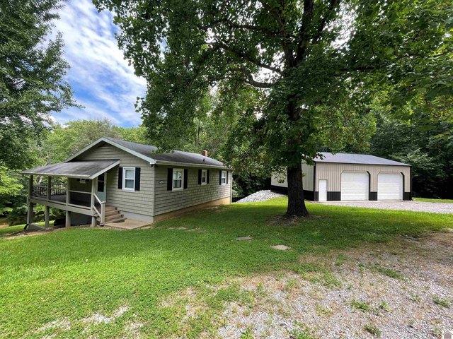 House for sale in Cadiz, Kentucky
