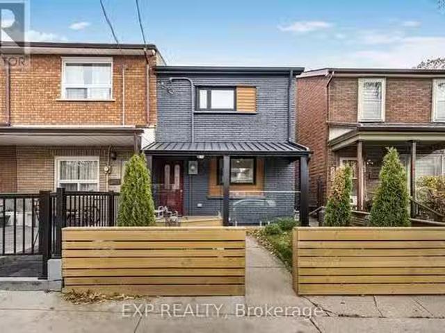 Condo for sale in Woburn, Ontario