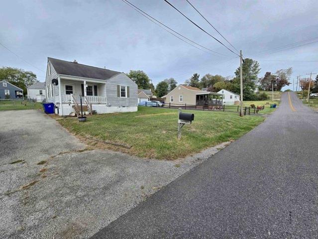 House for sale in Victory Heights, Christiansburg