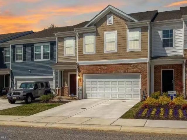 Condo for sale in Abingdon Condo for sale in Abingdon