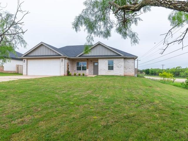 House for sale in Taylor, Texas