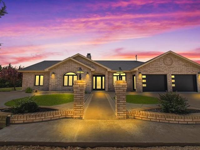 House for sale in Seminole, Texas