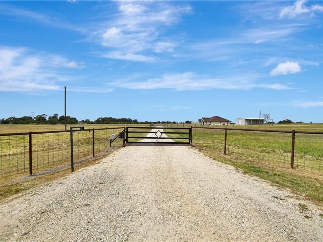 House for sale in Harmony, Lyons