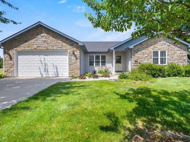 House for sale in Fall River, Columbia County