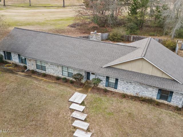 House for sale in Saltillo, Mississippi