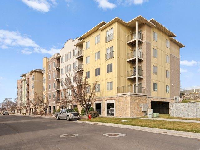 Condo for sale in Sandy, Utah