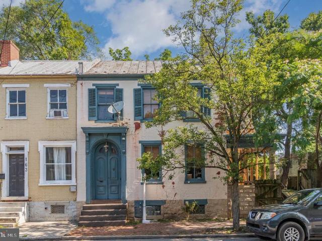 Townhouse for sale in Carlisle