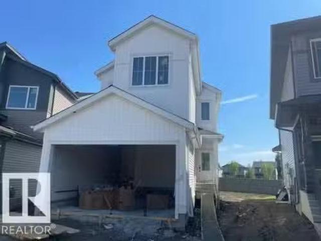 House for sale in Fort Saskatchewan, Alberta