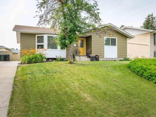 House for sale in Sherwood Park