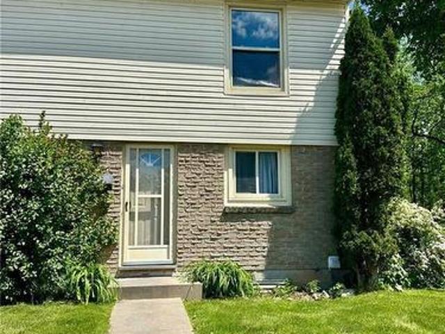 Townhouse for rent in Kitchener, Ontario