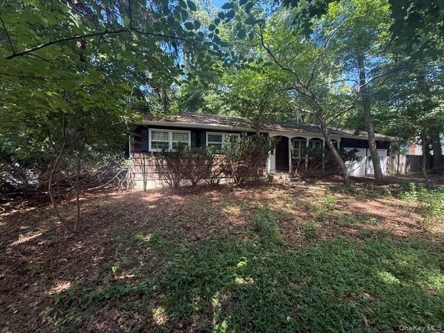 House for sale in Hauppauge, Town of Smithtown