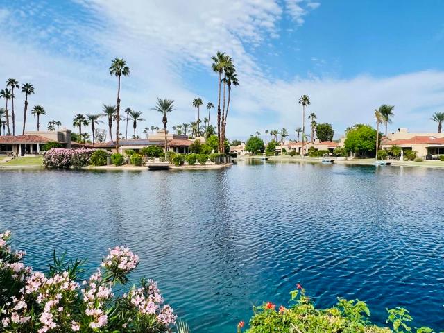 Condo for sale in Rancho Mirage, Riverside County